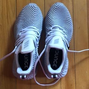 Adidas women’s Alphabounce Instinct Sneakers